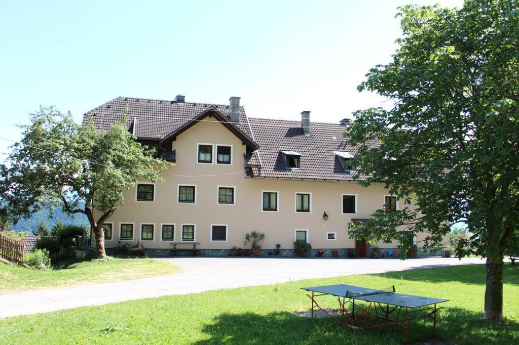 Bauernhof Landhaus Hofer Villa Annenheim Esterno foto